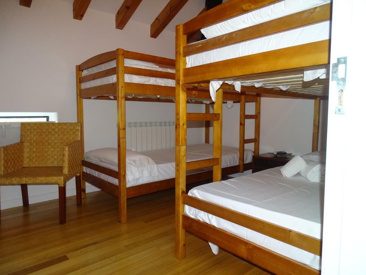 Castro Urdiales - La Vieja Estacion - Cerca De Bilbao Guest House Екстериор снимка