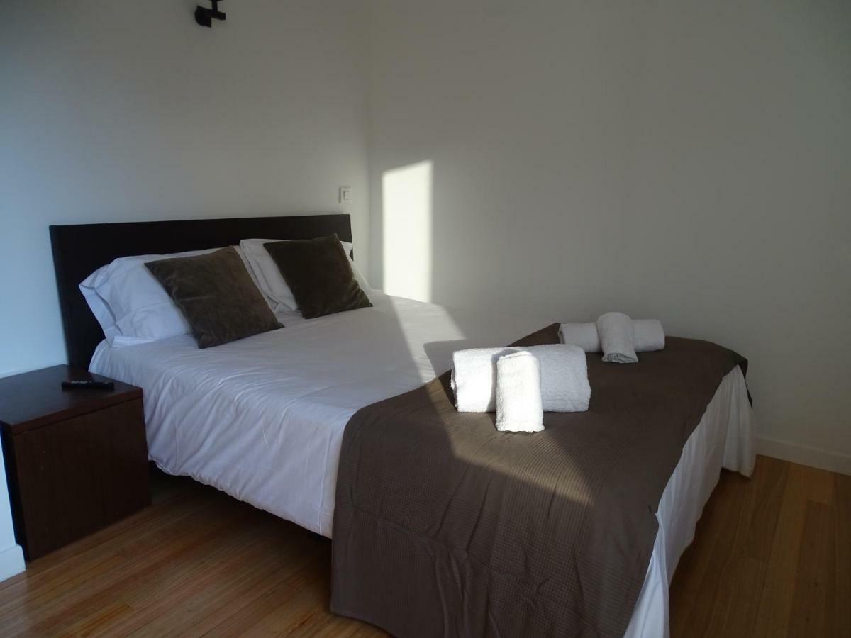 Castro Urdiales - La Vieja Estacion - Cerca De Bilbao Guest House Екстериор снимка